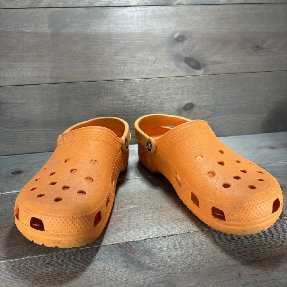 crocs classic mens size 9 shoes orange slip on comfort clogs sandals